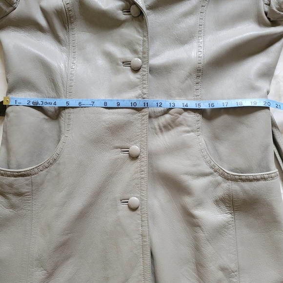 Vintage Grey Leather Belted Trench Coat 24K by Dan di Modes - Picture 12 of 16